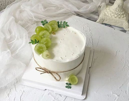 Grape Fresh Cream Cake