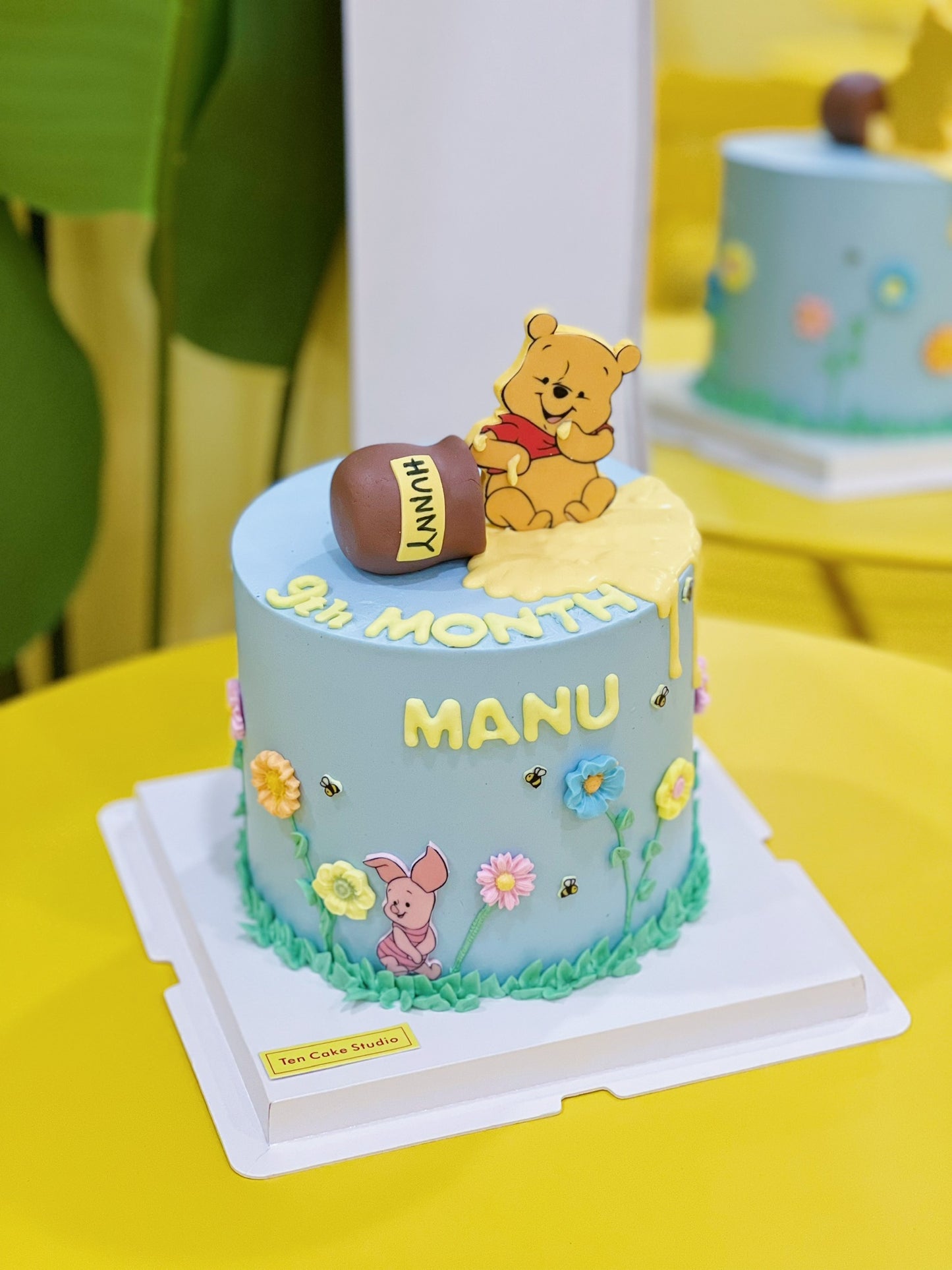 Winnie the Pooh Cake