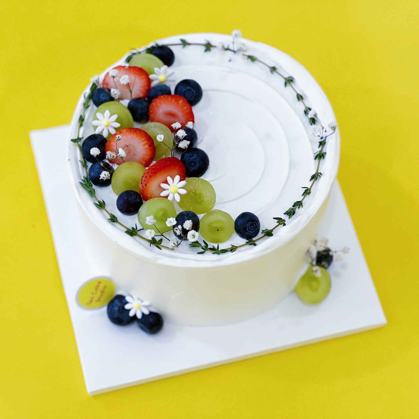 Mixed Fruit Fresh Cream Cake